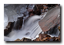 Petit cours d'eau gele. Cascade du Nideck